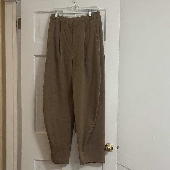 Tibi Pants - Tibi Wool Balloon Pant with Pleat, Size 6.